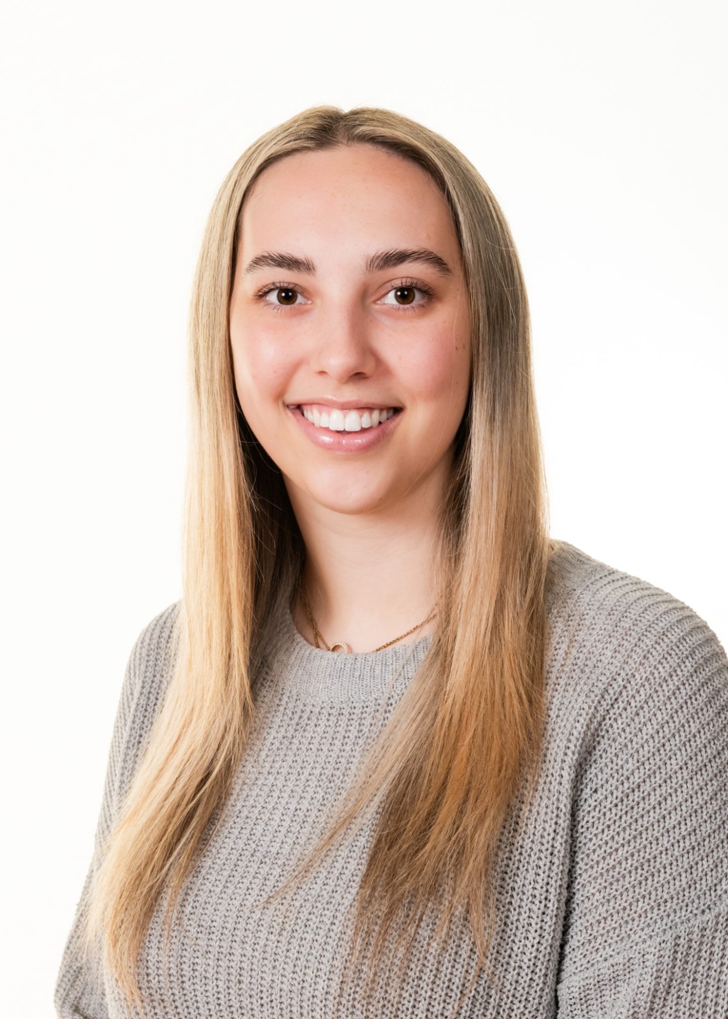 Photo of Ellie Stannard